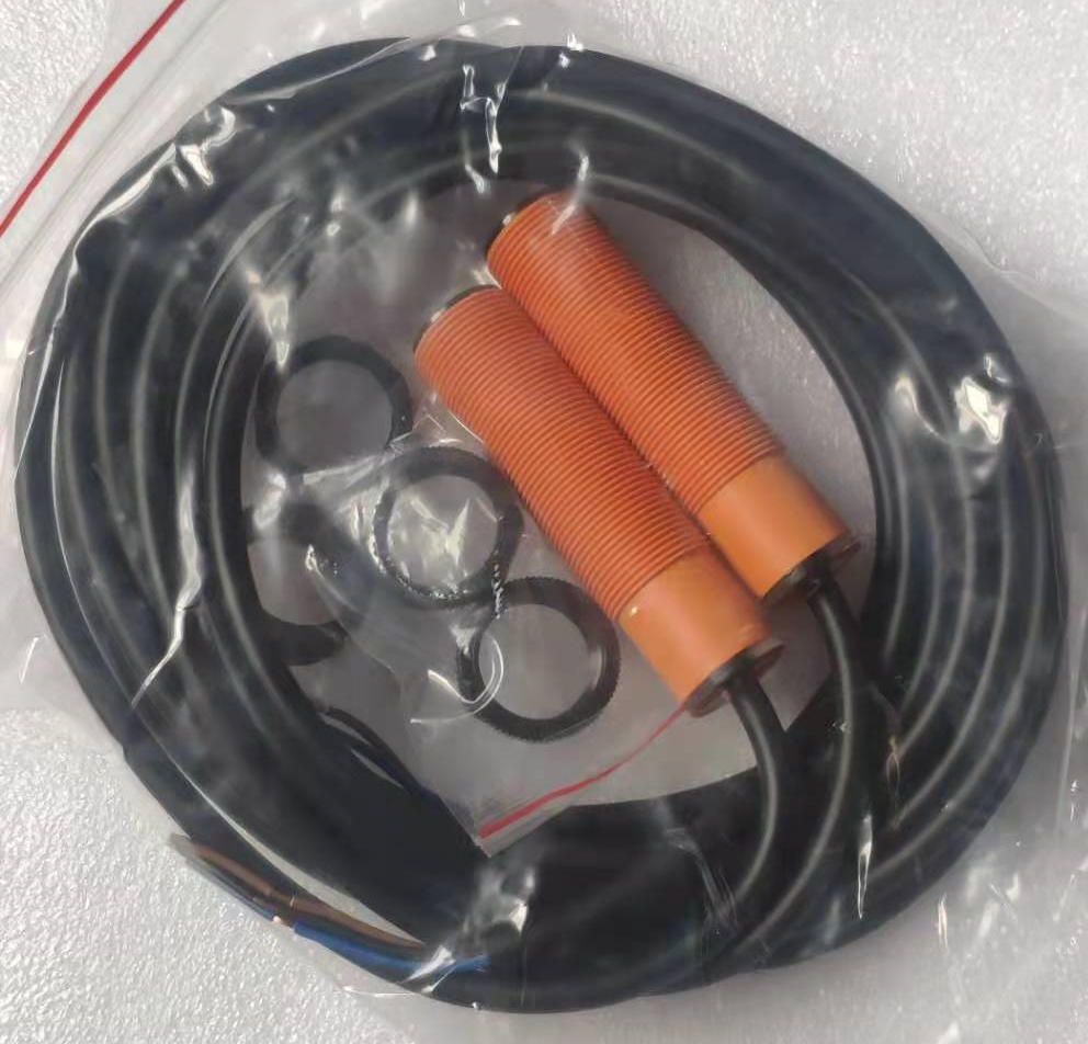 Photoelectric Correlation